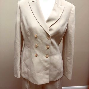 Kasper❗️Tan Suit - Jacket & Pants